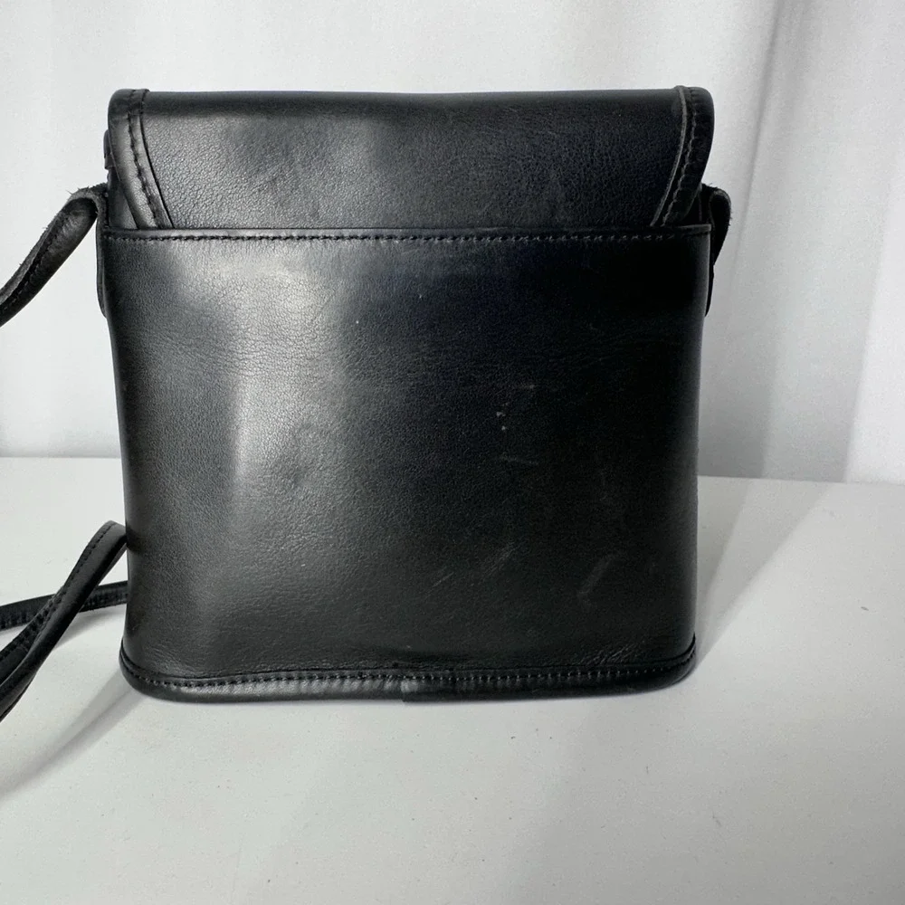 Vintage Coach Tango Flap 9049 Black Leather Turnlock‎ Crossbody